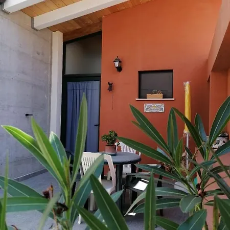 Oda ve Kahvaltı Petronilla Fermo