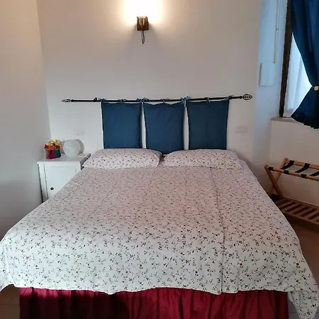 Petronilla 4* Fermo