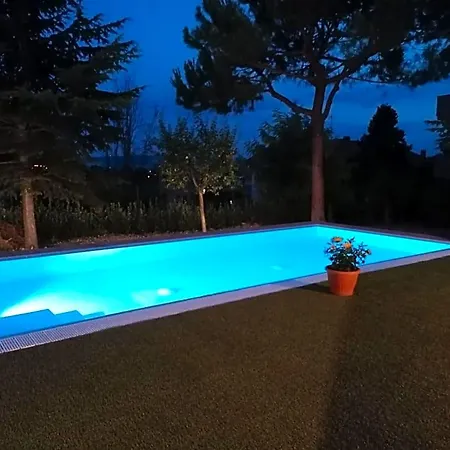 Petronilla Bed & Breakfast